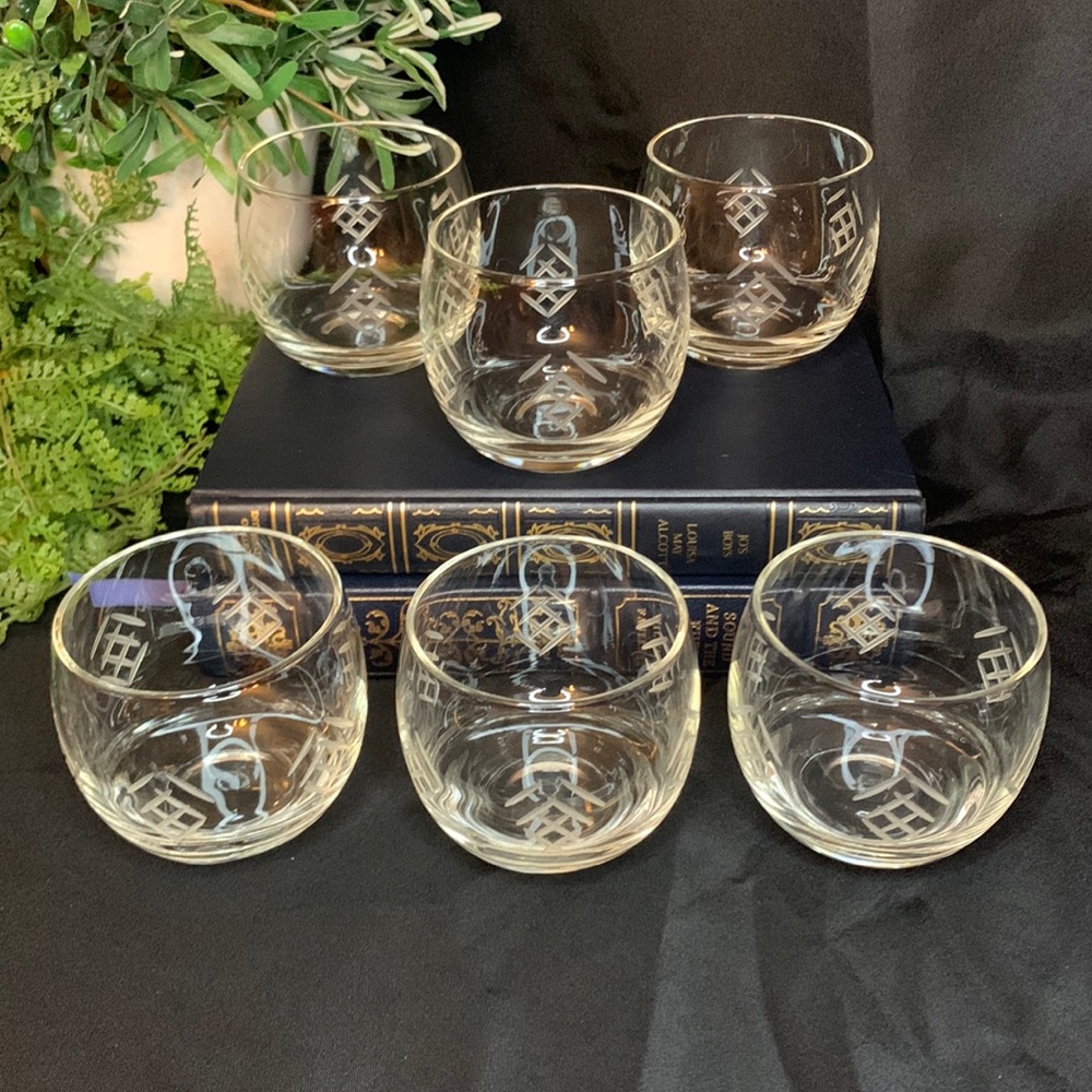Set of 6 vintage MCM etched ROLY POLY rocks / cocktail whiskey glasses /tumblers